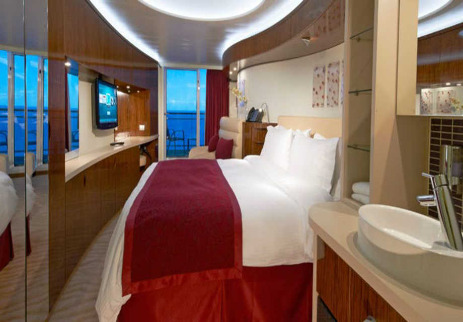 norwegian epic living room suite